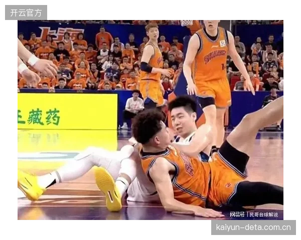 上海队G3欲以快打慢，王哲林高位策应或成破解广厦防守关键。